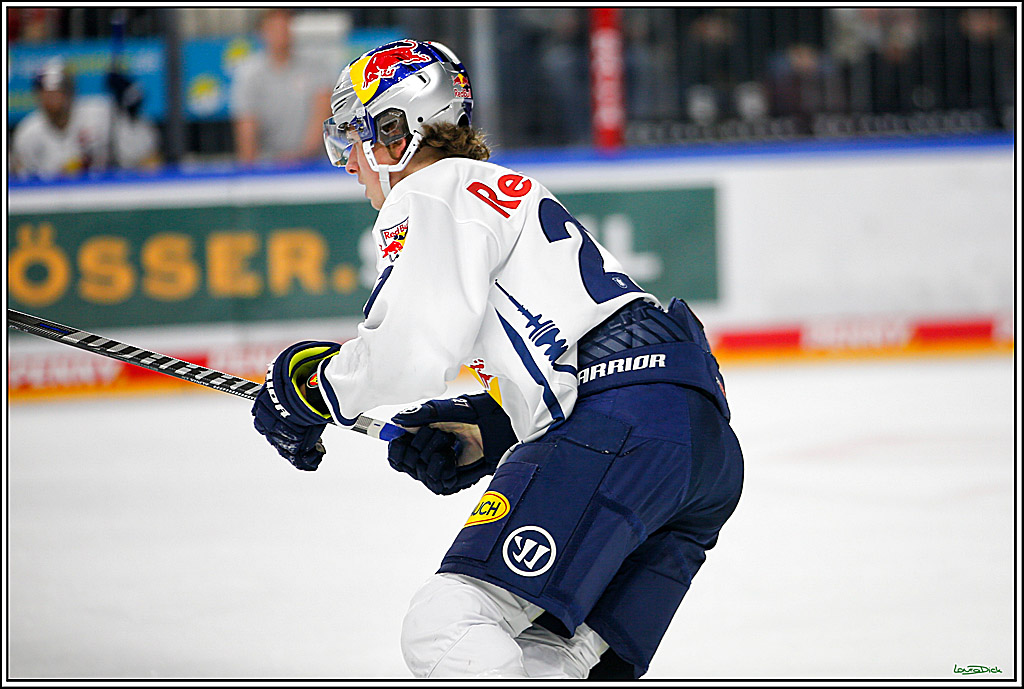 PENNY DEL; Koelner Haie- Red BUll Muenchen; Koeln, 08.11.2022